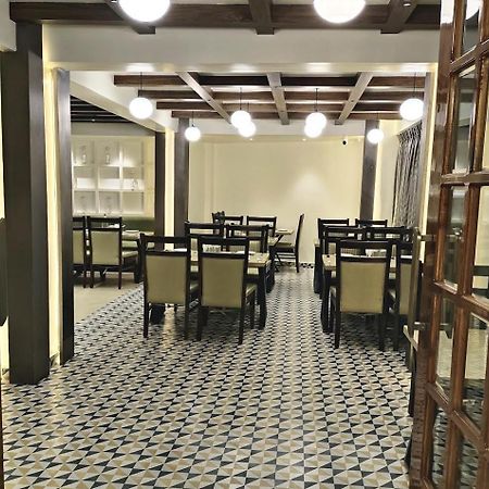 Serenity Taksa Palace Ξενοδοχείο Νταρτζίλινγκ Εξωτερικό φωτογραφία