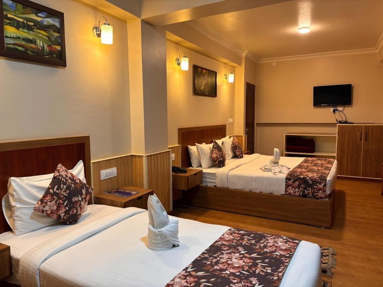 Serenity Taksa Palace Ξενοδοχείο Νταρτζίλινγκ Εξωτερικό φωτογραφία