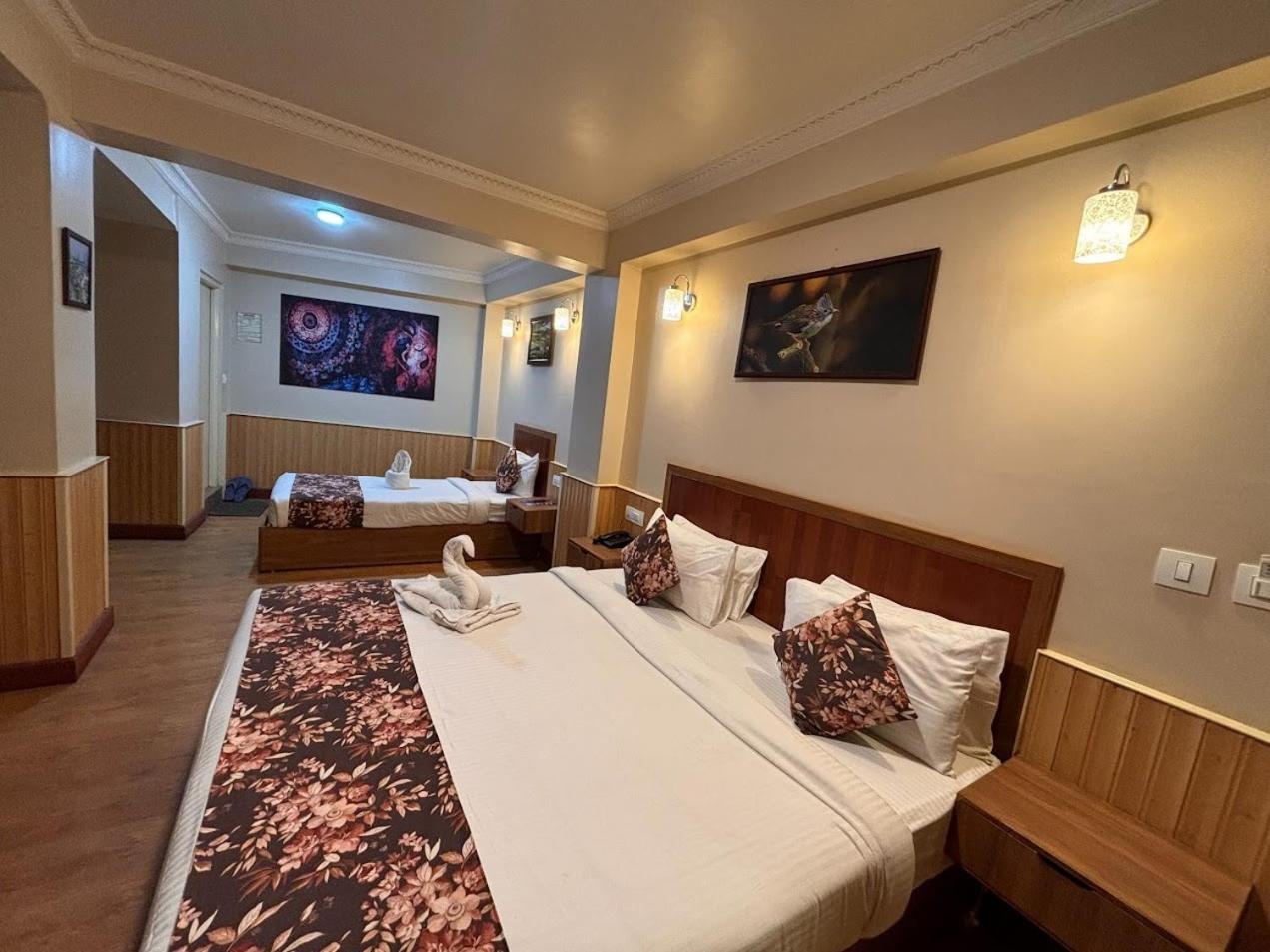Serenity Taksa Palace Ξενοδοχείο Νταρτζίλινγκ Εξωτερικό φωτογραφία